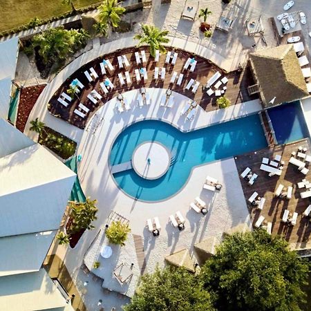 L Oralya - Blue Dream, Plage, Piscine, Restaurant Grand-Bourg  Zewnętrze zdjęcie